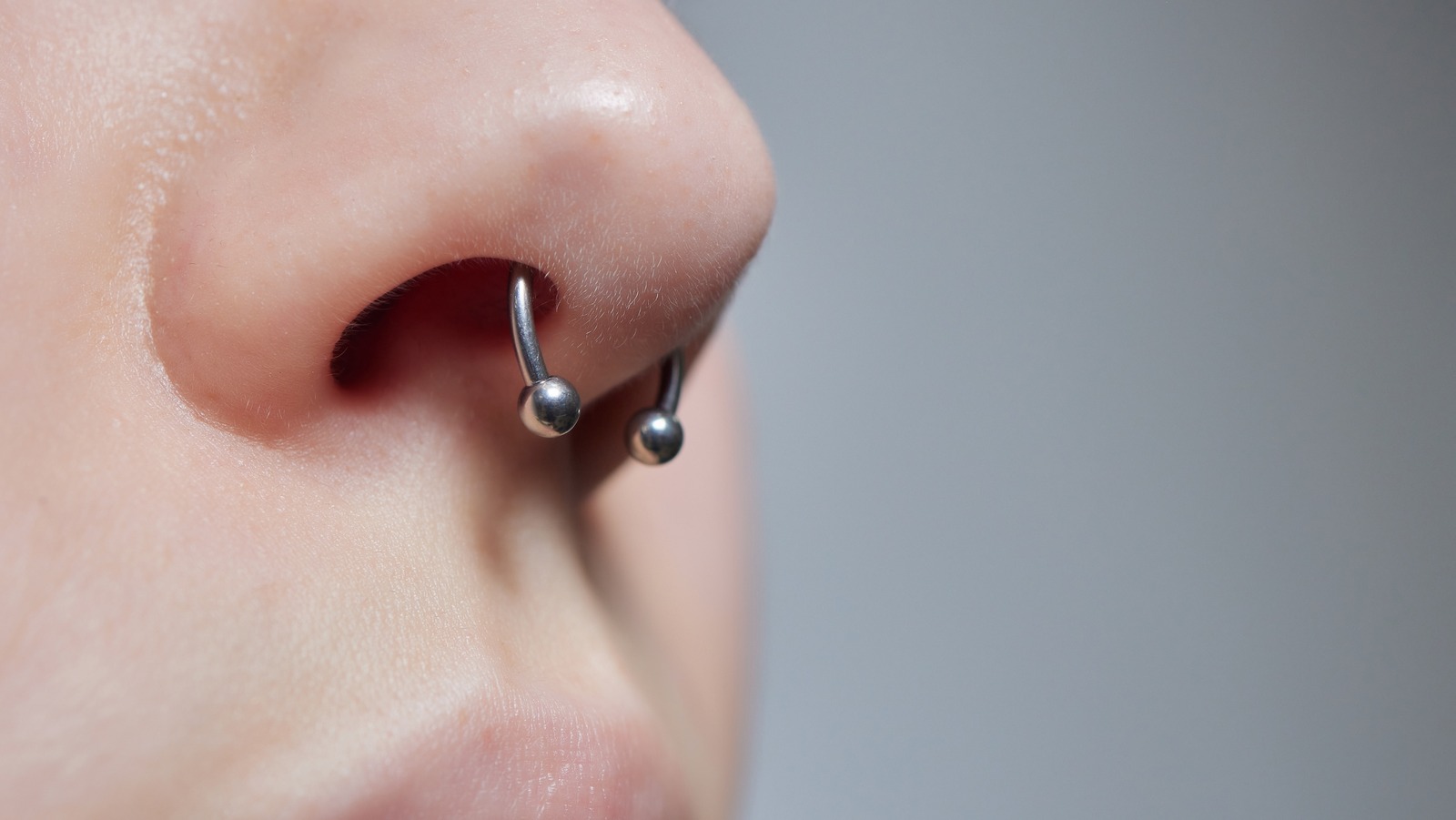 Read This Before You Get A Septum Piercing