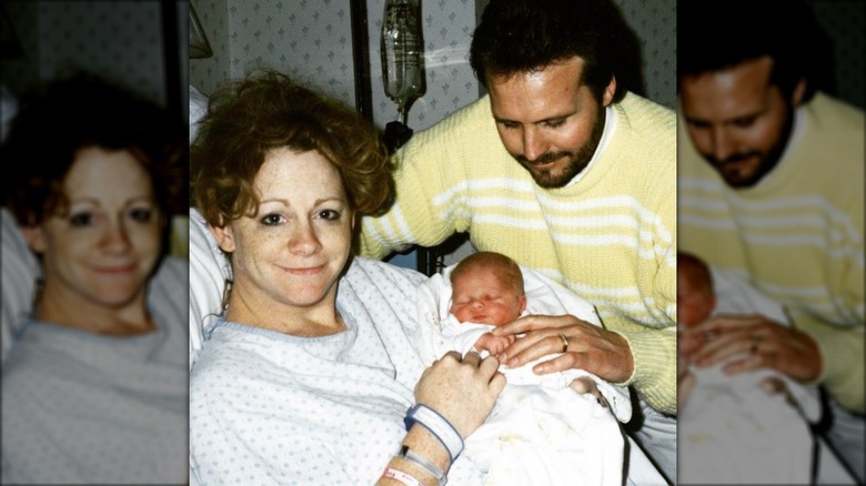 Smiling Reba McEntire with family