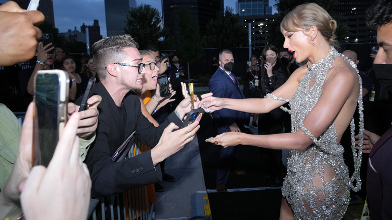 Taylor Swift with fans