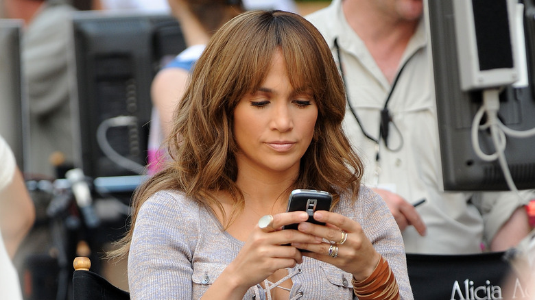 Jennifer Lopez using cellphone
