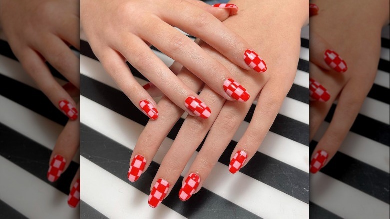 Red and pink checkered nails