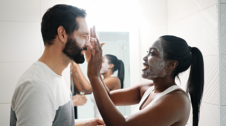 couple face mask together