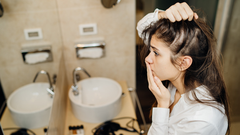 woman with thinning hair