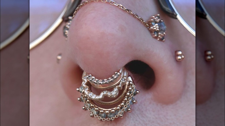 Stacked septum rings