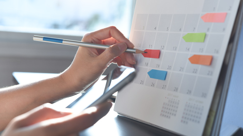 woman creating a calendar