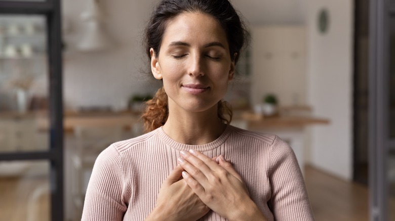 woman praying