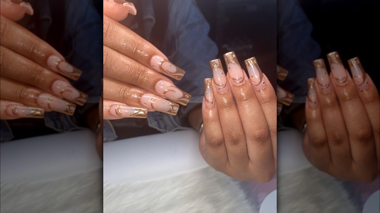 Gold swirl nails