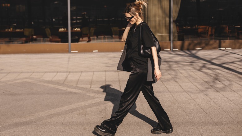 Monochromatic black outfit