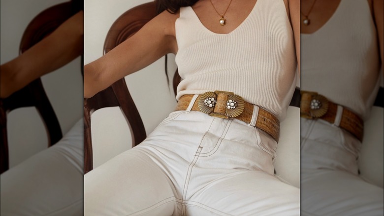 woman wearing thick belt