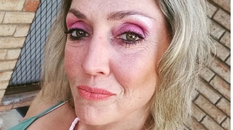 Pink eyeshadow look