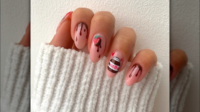 Strawberry Nutella nails