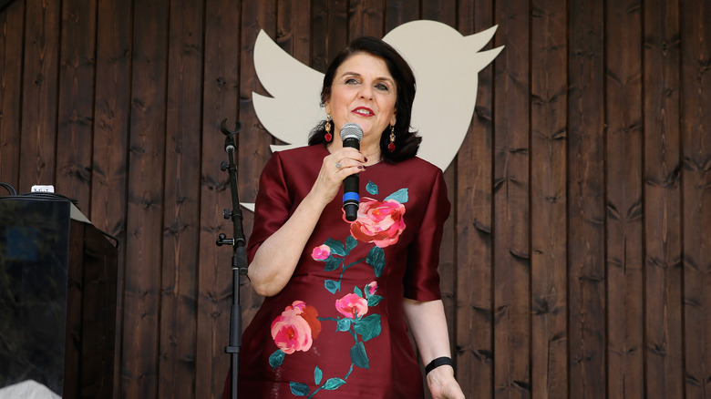 Susa Miller speaking at Twitter brunch