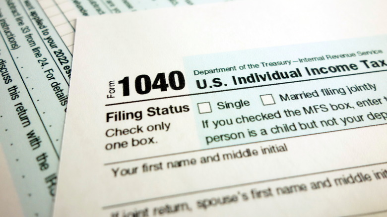 Closeup of a 1040 U.S. tax return form 