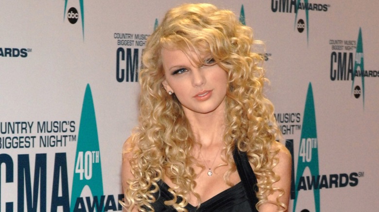 Taylor Swift at the CMAs