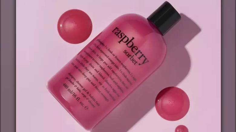 Raspberry scented body wash