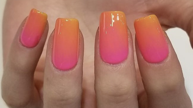 ombré nails