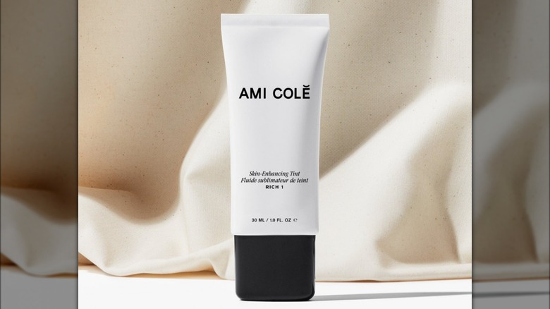 Ami Colé Skin-Enhancing Tint