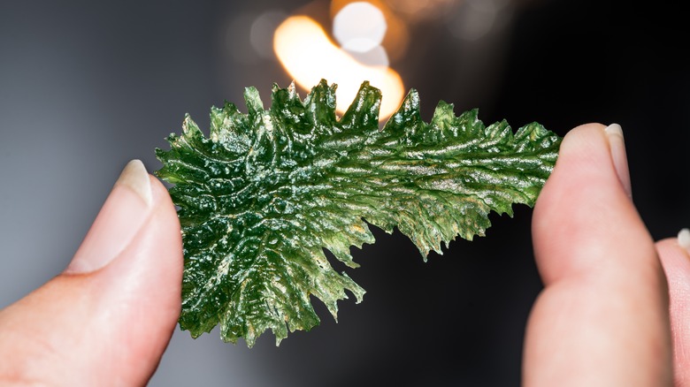 moldavite raw