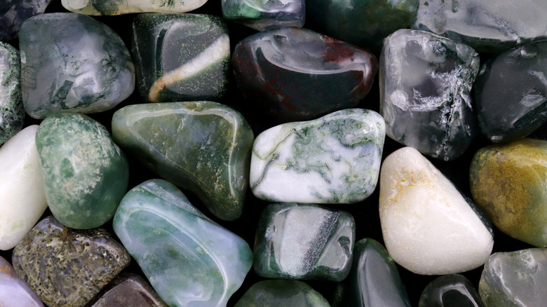 various moss agate stones