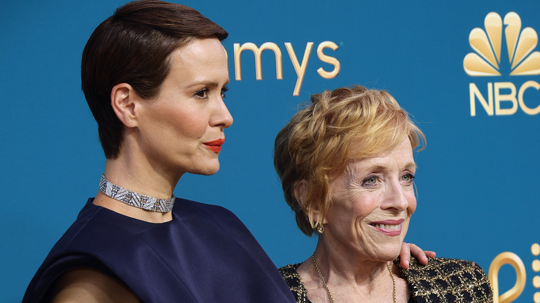 sarah paulson and holland taylor smiling