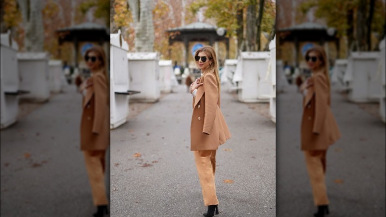 Aviators and trench coat