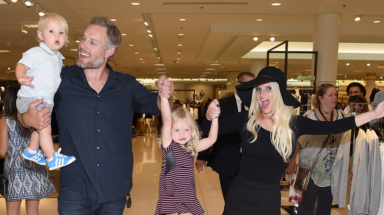 Jessica Simpson with her family