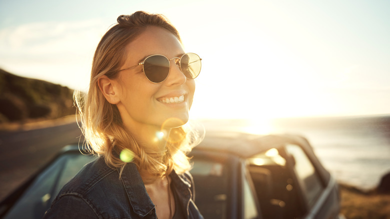 woman wearing sunglasses outdoors