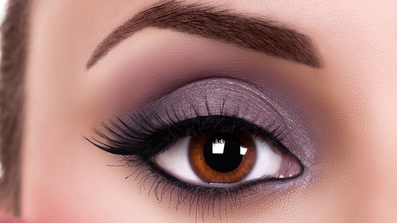 Light purple eyeshadow on brown eyes
