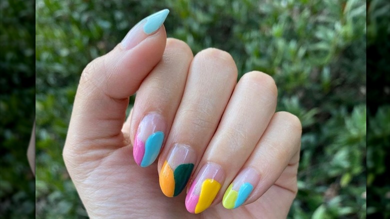 Double-color French nails