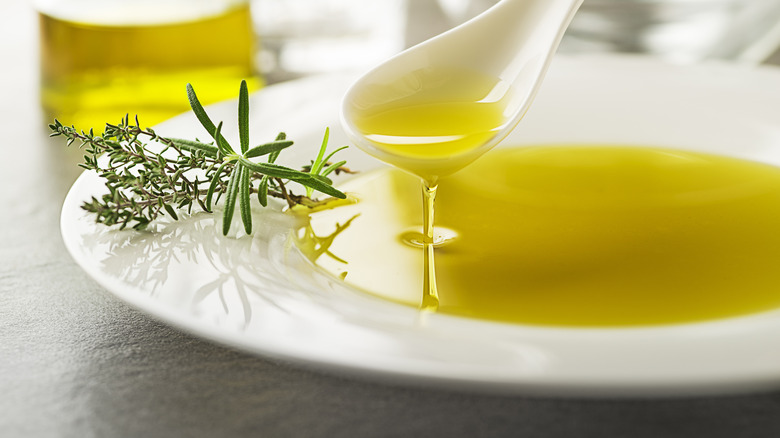 Drizzle of olive oil