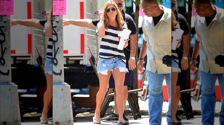 Jennifer Aniston hot pants