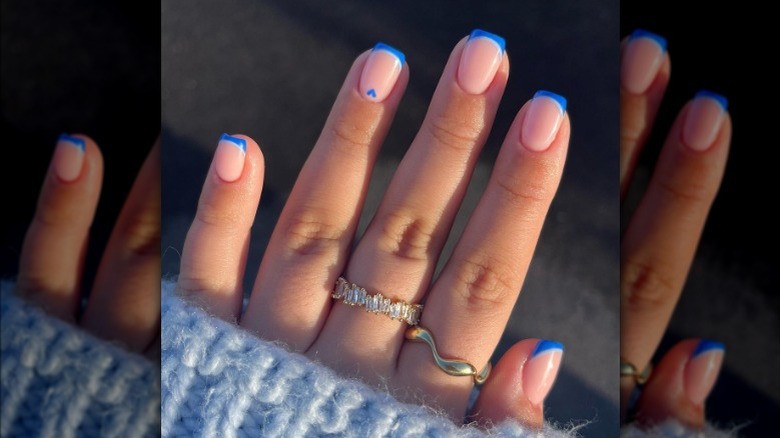 blue french tip manicure