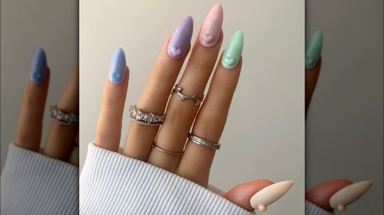 pastel heart manicure