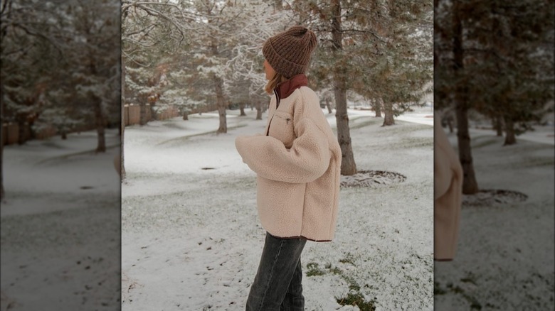 Model wearing slouchy brown beanie