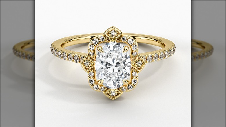 Capricorn engagement ring