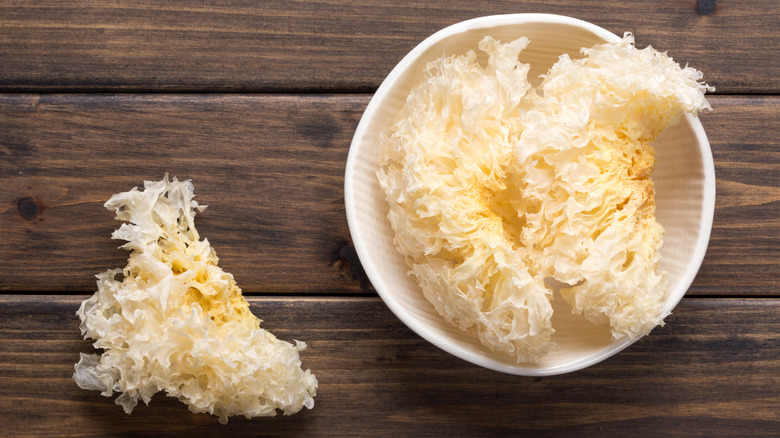 Tremella mushroom in a bowl