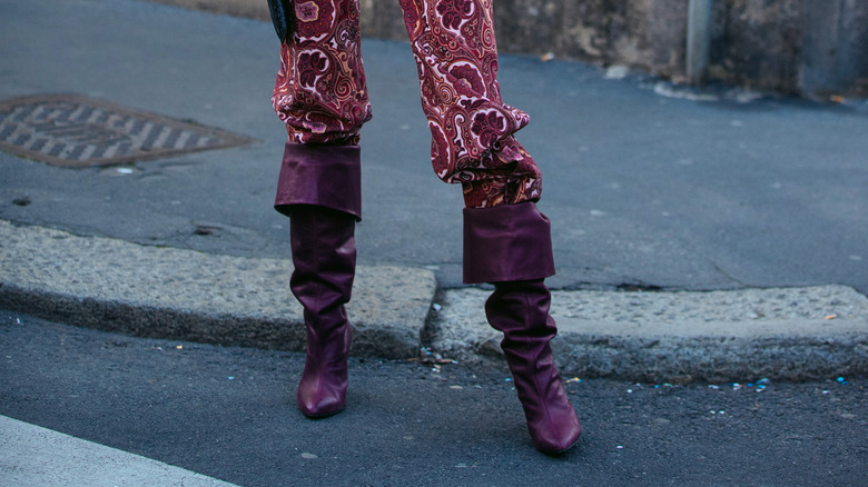 woman wearing slouchy boots