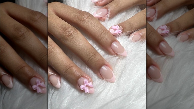Bow nail art in pink