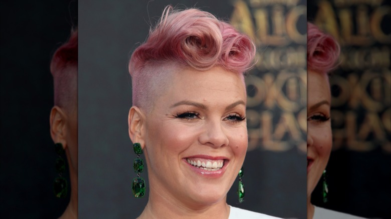 2016 pink hair shaved sides