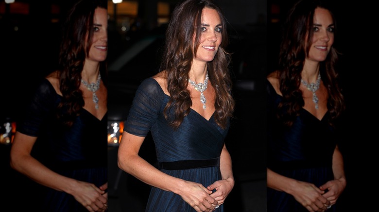 Kate Middleton in borrowed necklace