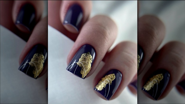 Violet nails with gold foil