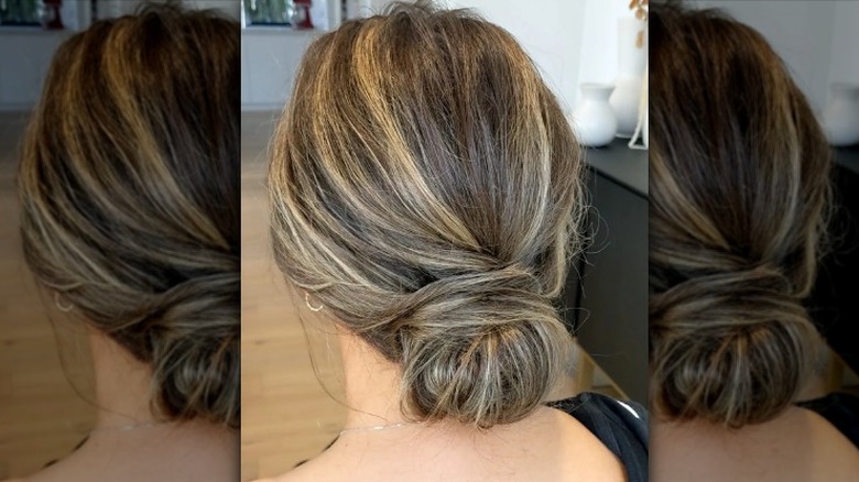 Looped bun with highlights