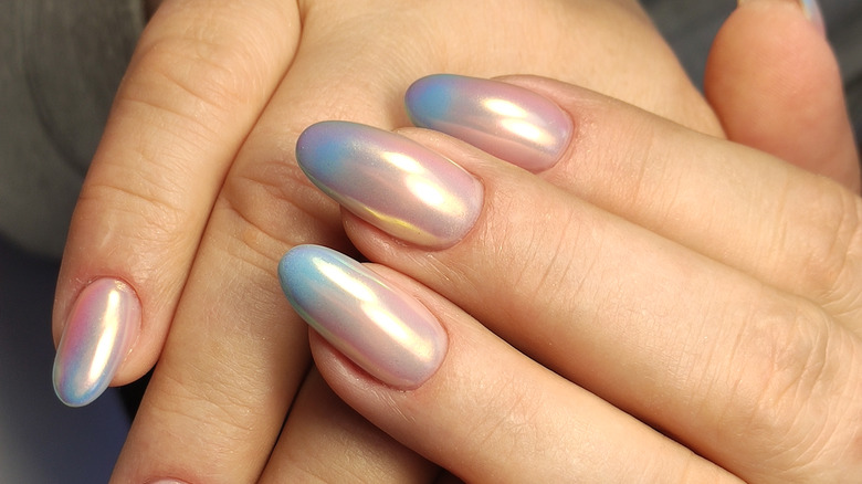 oval nails gradient metallic paint