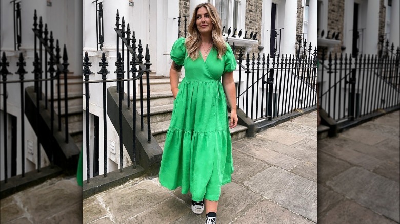 Girl wearing classic green dress