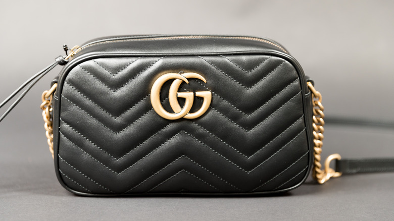 black gucci marmont purse