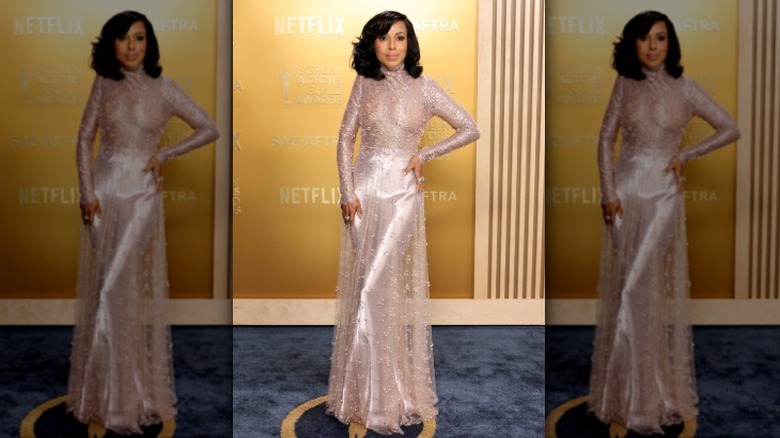 Kerry Washington in a blush-pink outfit at the 2025 SAG Awards