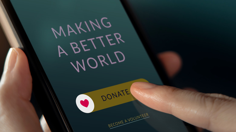 donation app on phone