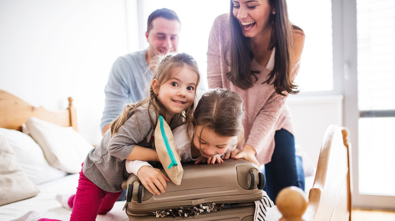 family packing