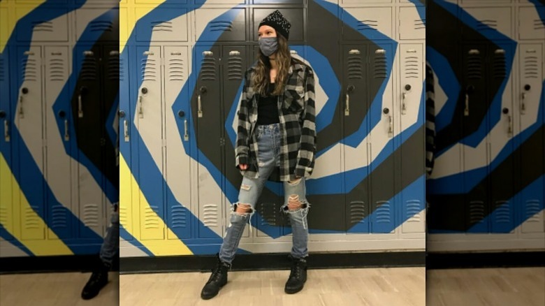 Grunge flannel and ripped jeans
