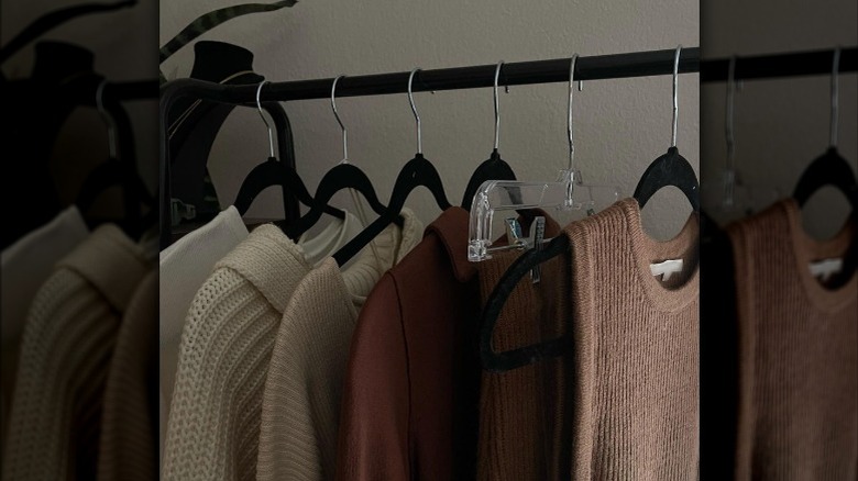 matching velvet hangers